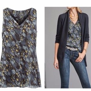 CAbi Fall 2017 Fern Top size XL